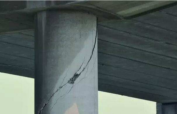 撞橋事故的處理利器，橋梁防撞自動監(jiān)測系統(tǒng)，第一時間獲取事故信息