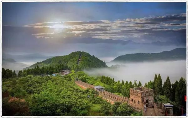 森林防火監(jiān)控衛(wèi)士國(guó)慶期間你干了些什么？讓林木蔥蘢 風(fēng)景美如畫