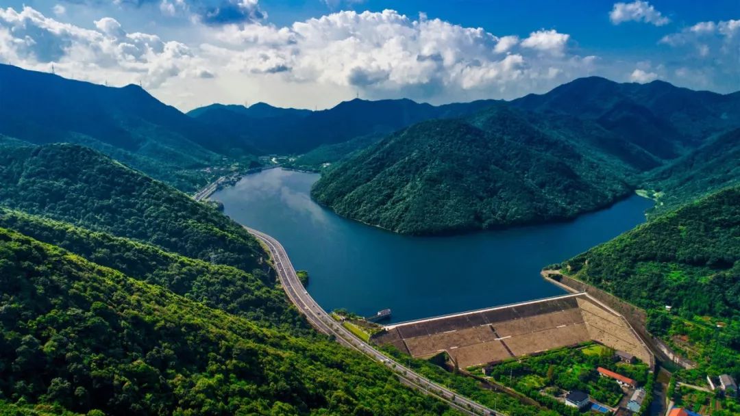 堅(jiān)決打好水河道監(jiān)控污染防治攻堅(jiān)戰(zhàn)，讓河道顏值Duang起來~