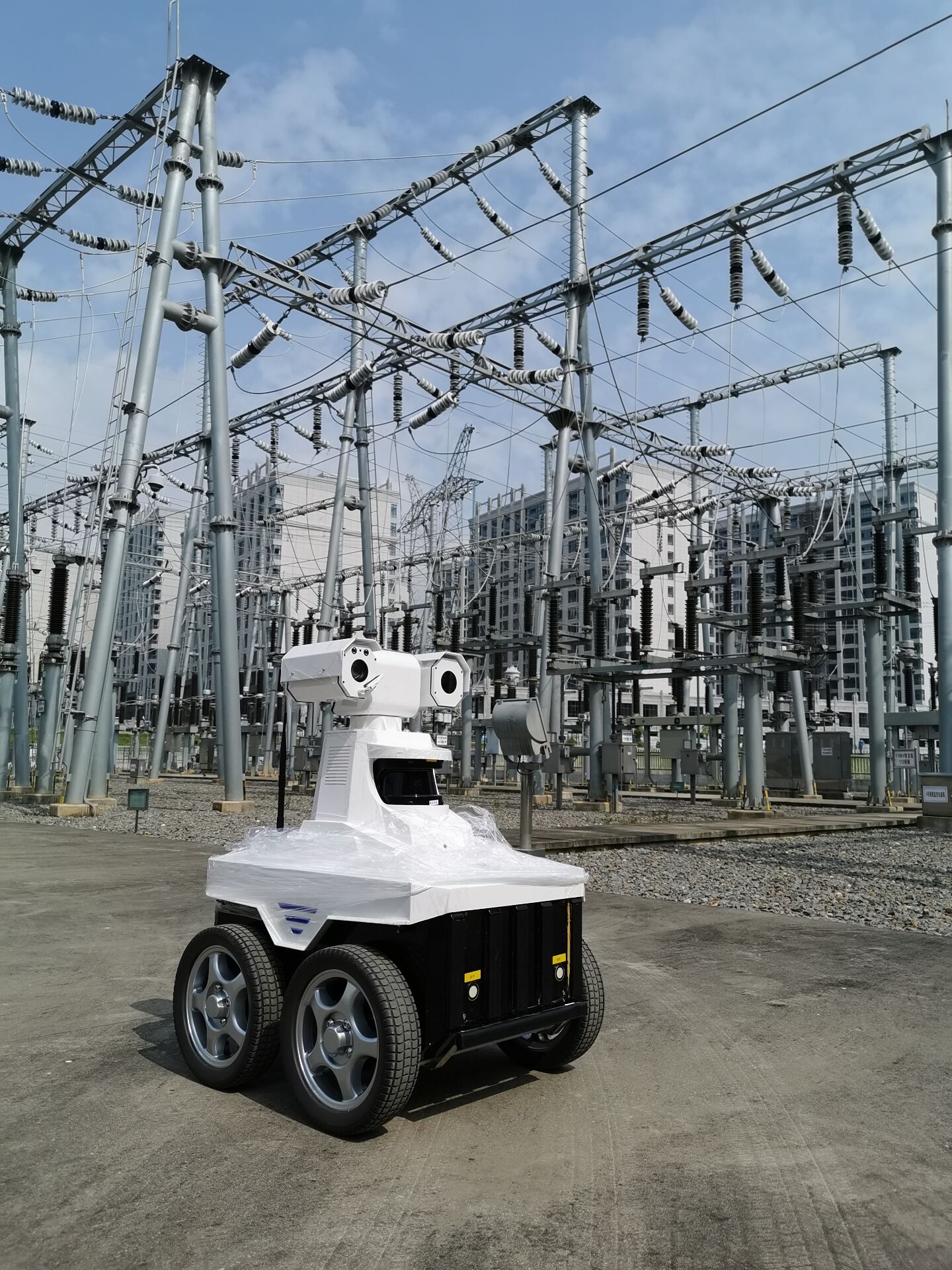 電力巡檢機(jī)器人后臺(tái)監(jiān)控平臺(tái)系統(tǒng)功能有哪些？