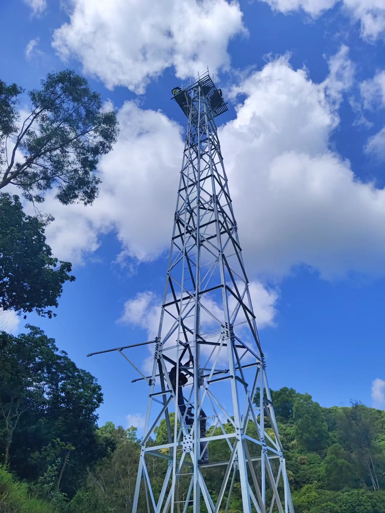 ?深圳火災(zāi)防范通告，森林火災(zāi)預(yù)警監(jiān)控刻不容緩