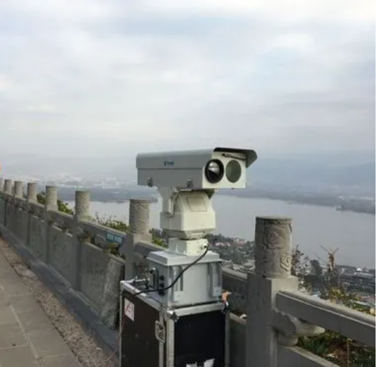 雙400萬高清網(wǎng)絡(luò)球型監(jiān)控?cái)z像機(jī)