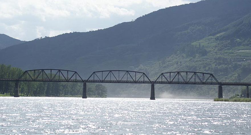 華瑞通邊海防視頻監(jiān)控預警云臺攝像機在河道周界視頻監(jiān)控領(lǐng)域?qū)嶋H應用