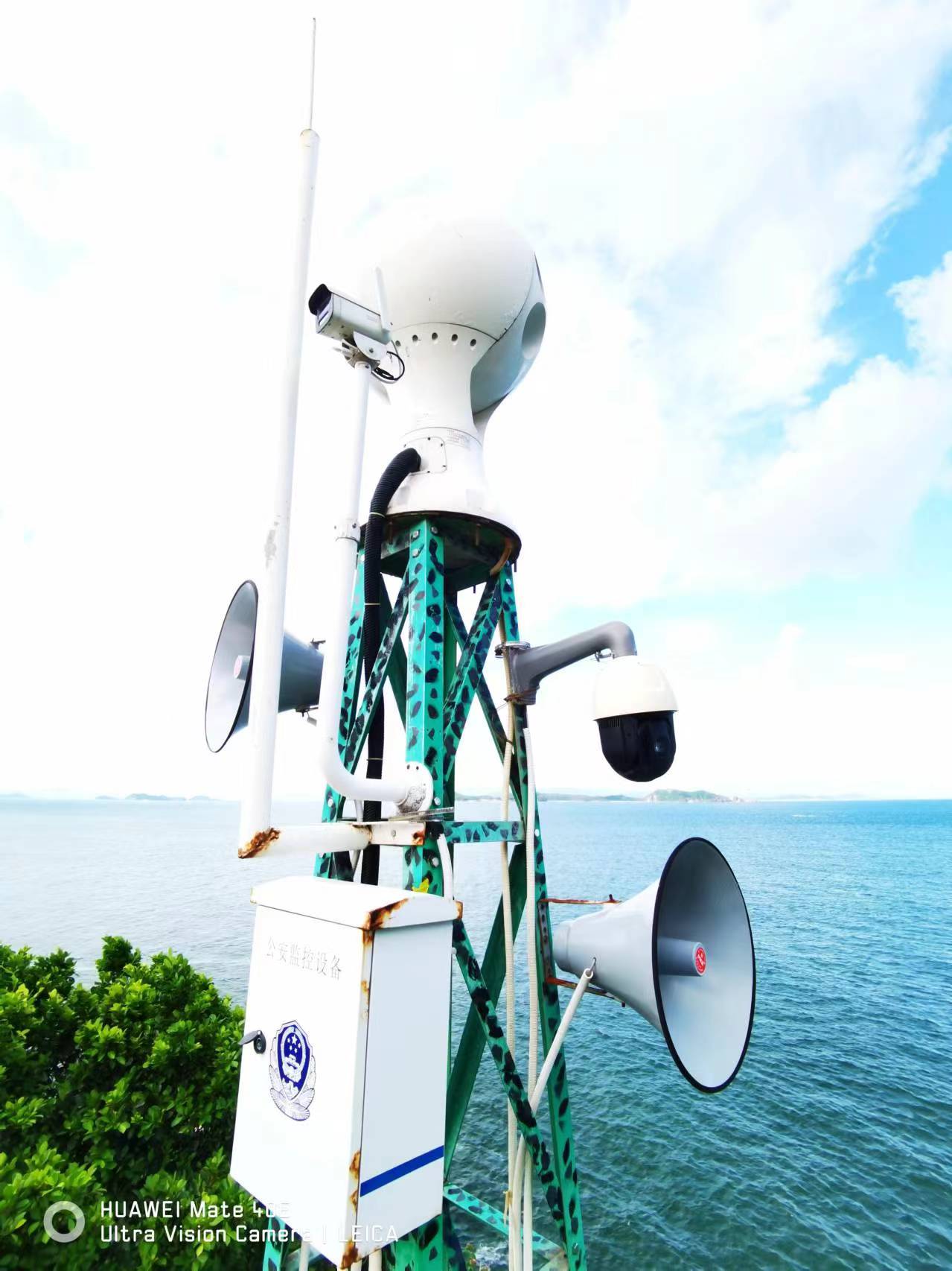 楊梅坑海域周界實(shí)時(shí)監(jiān)控，球型轉(zhuǎn)臺(tái)攝像機(jī)選型主要考慮哪些因素