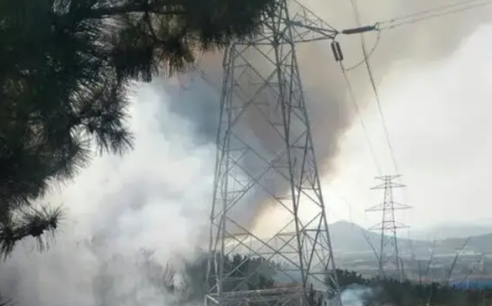 雙光譜云臺(tái)攝像機(jī)